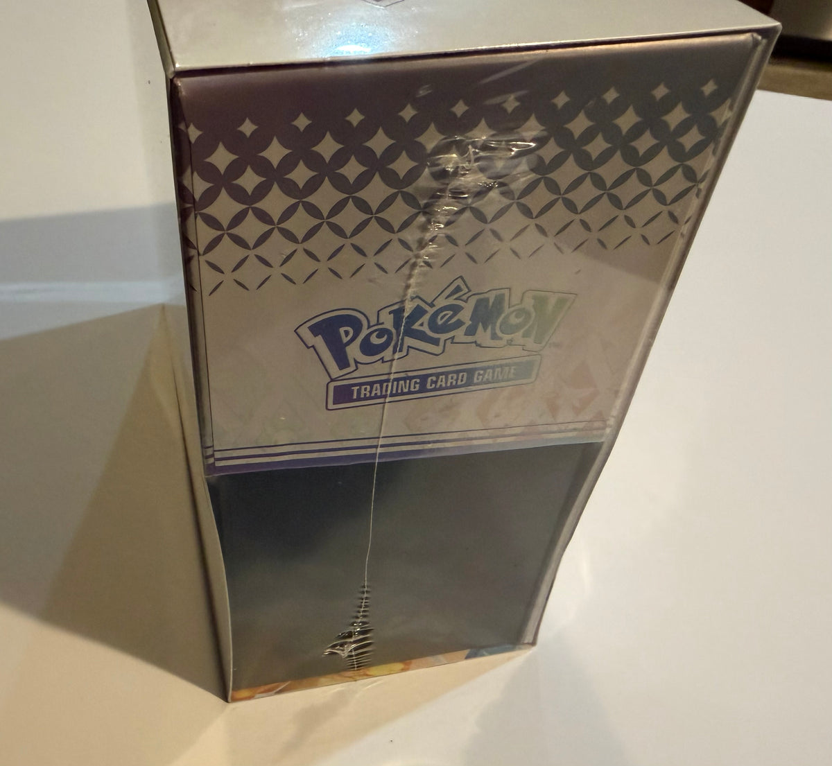 Pokemon TCG: Scarlet & Violet - Prismatic Evolutions Elite Trainer Box